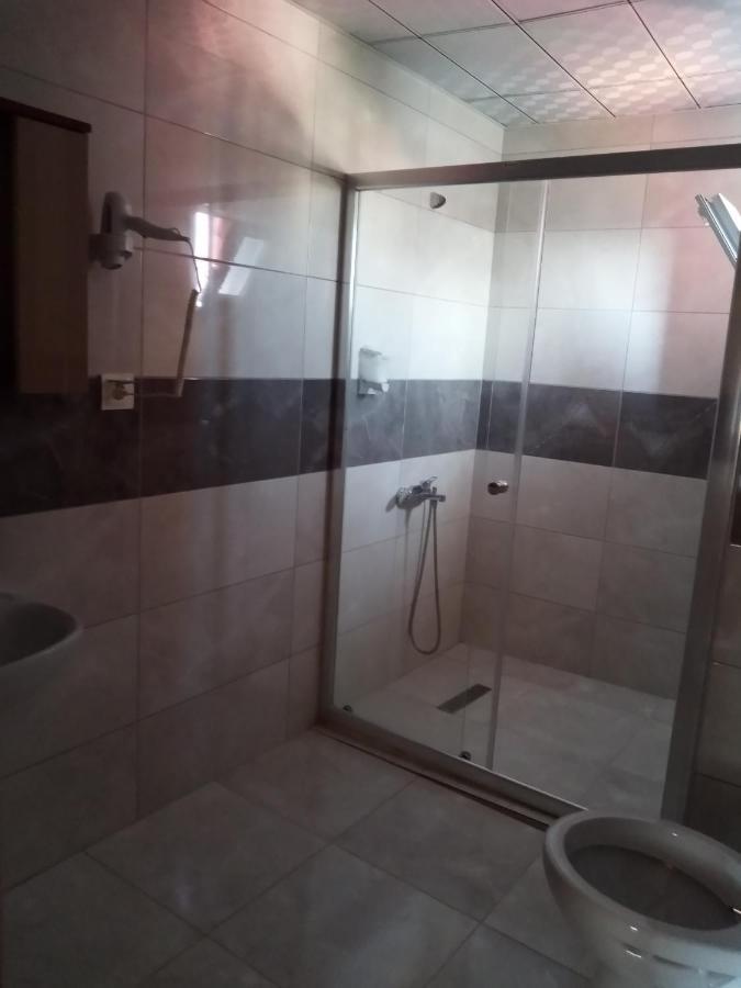 צ'נקלה Gueven Hotel מראה חיצוני תמונה